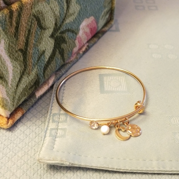 NWOT Modern Charm Bracelet w/Rinestone - Picture 2 of 3